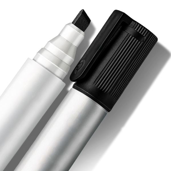 STAEDTLER Lumocolor Whiteboard Marker - Chisel Tip — Detail